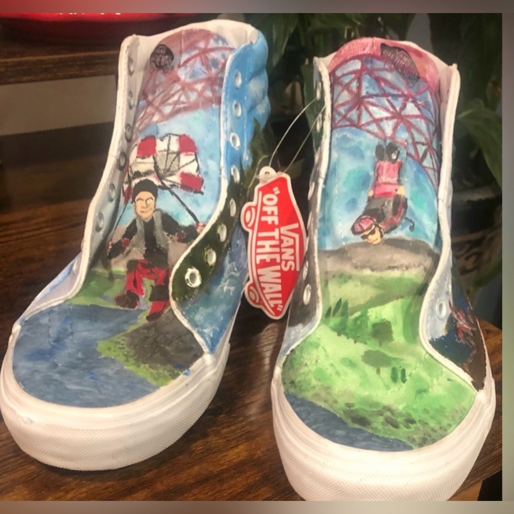 Vans Hand Painted Custom Sk8-Hi Tops Featuring Idaho Landmarks Men’s Size 9